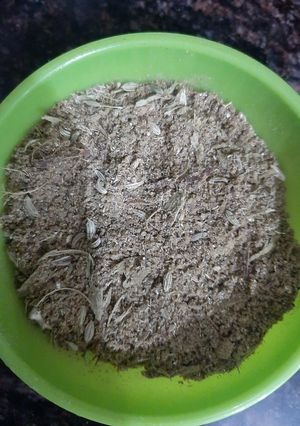 A picture of Tea masala.