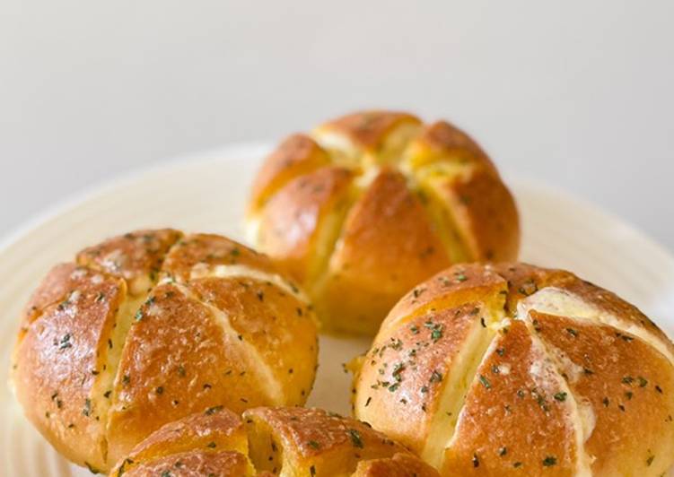 Cara Gampang Menyiapkan Korean garlic cheese bread Anti Gagal