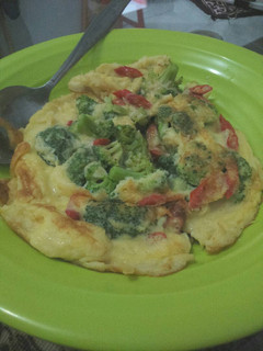 Foto resep Omelet brokoli keju