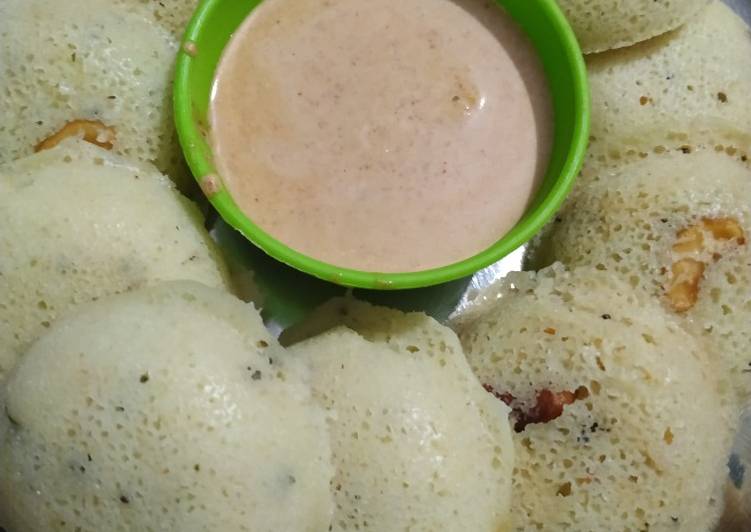 Easiest Way to Make Super Quick Homemade Rava idli😘😘with peanut chutney 🥜🥜