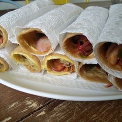 A picture of Egg Roll.