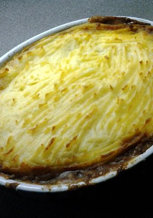 A picture of English Cottage Pie.