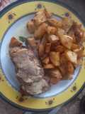 Colita de Cuadril al Ajillo al Horno con Papas al Horno