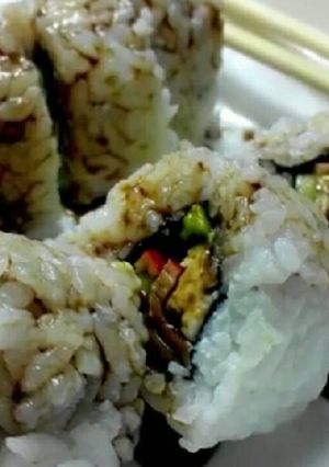 Una foto de Sushi de surimi