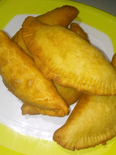 A picture of Fried meat pie 1.