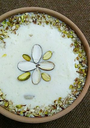 A picture of Firni(rice pudding).