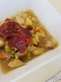 Una foto de Menestra de verduras con jamón apto para personas con diabetes