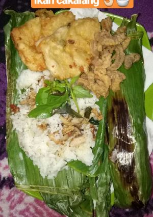 Foto resep Nasi bakar isi tumis jamur ikan cakalang