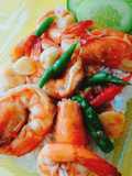 ข้าวหน้ากุ้งคั่วพริกขี้หนู