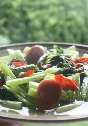 Foto resep Cah Sawi Sosis