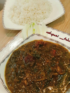 عکسی از دستور خورشت آلو اسفناج