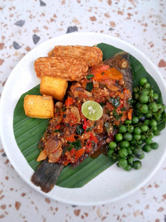 Foto resep Ikan Goreng Sambel Pecak