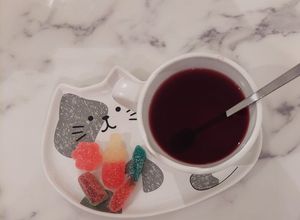 صورة لوصفة شاي التوت البري و الرمان 😋🫐