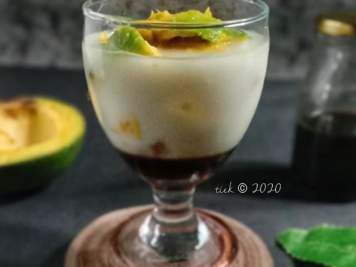 Cara Mudah Membikin Resep Es Rujak Manis Alpukat yang  Bikin Ketagihan Anti Ribet, Uenak Banget