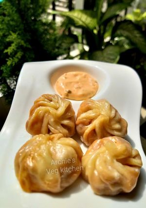 A picture of Red pasta momos.