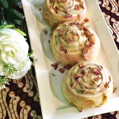 A picture of Cinnamon Rolls.