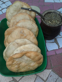 Una foto de Tortas fritas😍