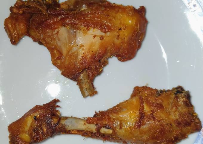 Ayam Goreng Spesial (bumbu Sajiku Ayam Goreng)