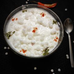 A picture of Sabudana Raita.