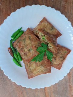 Foto resep Martabak Telur isi ayam bumbu kari
