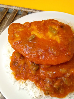 Una foto de PORK GRILLADES {receta cajún de New Orleans}