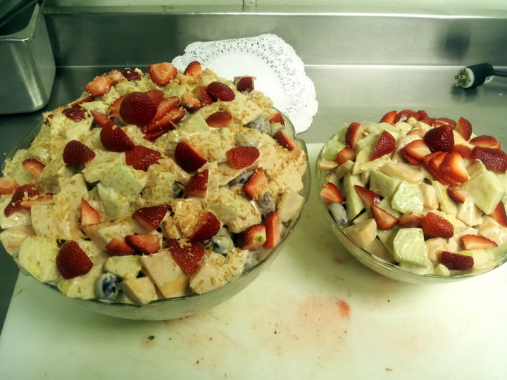 Easy Ways Prepare Recipes fruit salad w. romanoff dressing the Awesome  Tasty.