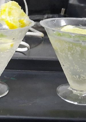 A picture of Virgin mojito.