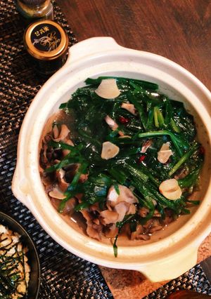 A picture of Low-Carb Ethnic-Style Motsu Nabe (2g Carbs).