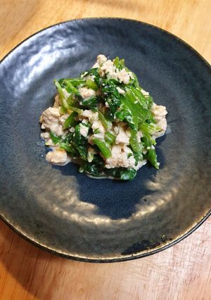 胡麻波菜豆腐 的食譜成品照片