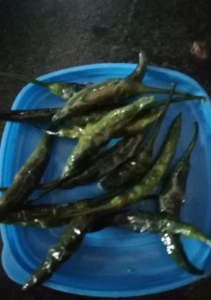 A picture of Fried chilli.
