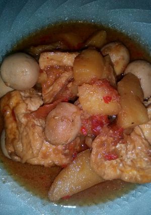 Foto resep Semur tahu kentang telur puyuh