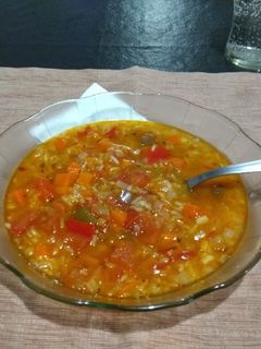 Una foto de Guiso de lentejas veggie 💚