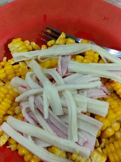 Foto resep Kanimayo salad