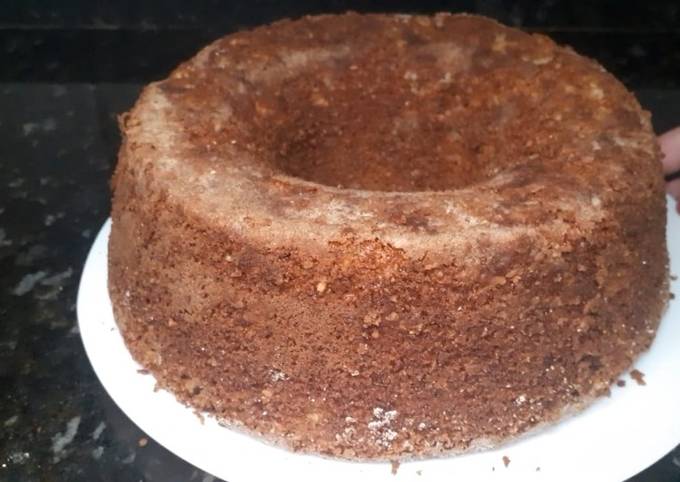 Bolo de chocolate simples no liquidificador - Renata