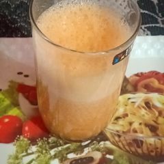 A picture of Orange juice.