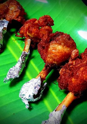 A picture of Chicken Lollipop.