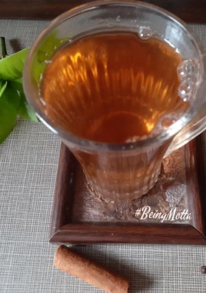 A picture of Cinnamon Detox Water.