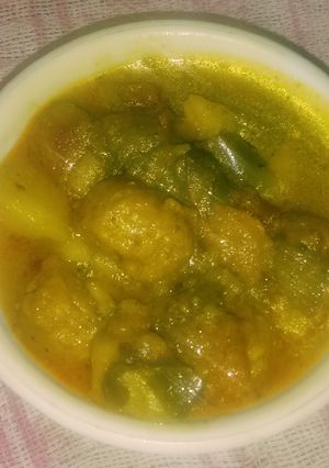 बैंगन सोयाबीन आलू की मिक्स सब्जी (baingan soyabean aloo ki mix sabzi recipe in Hindi) रेसिपी मुख्य फोटो