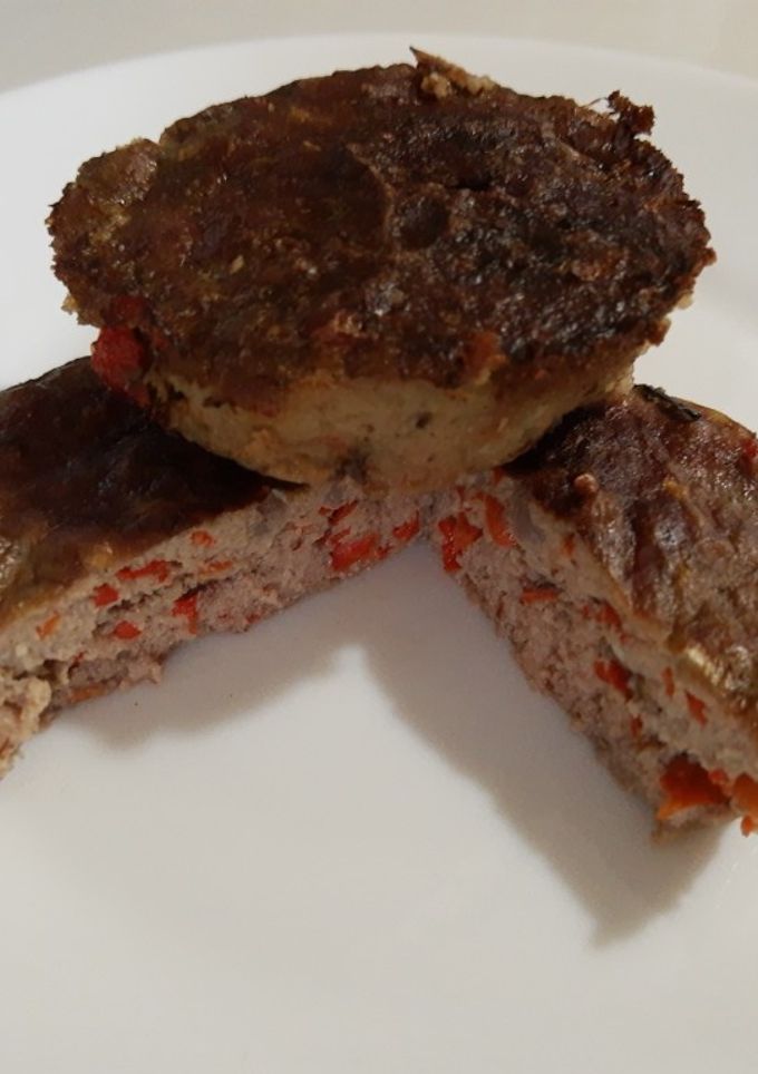 Una foto de Muffins de picadillo condimentado