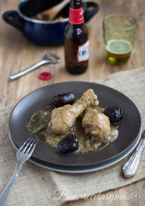 Foto principal de Muslitos de pollo con salsa de cerveza e higos confitados