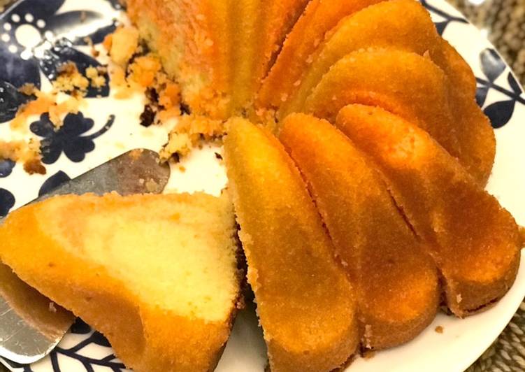 Langkah Mudah untuk Menyiapkan Lemon Butter Cake yang Bikin Ngiler