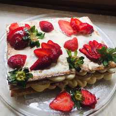 Foto di Sfoglie con fragole e crema di mascarpone