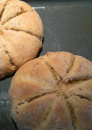 A picture of Rhubarb and ginger damper.
