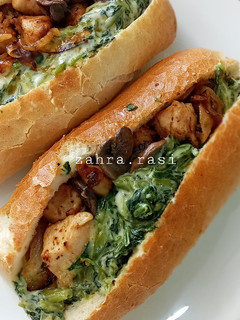 عکسی از دستور ساندویچ مرغ، اسفناج، قارچ🍄🍗🧀🍃