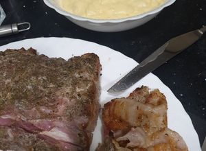 Foto principal de Roast beef con puré de patatas y salsa gravy