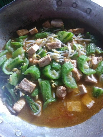 Cara Gampang Membikin Resep Tumis oyong tahu tauge yang Sempurna Anti Ribet, Lezat