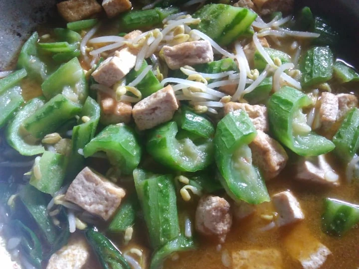 Langkah Gampang Membuat Resep Tumis oyong tahu tauge yang Sempurna Anti Ribet, Menggugah Selera