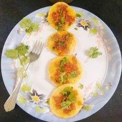 A picture of Oats suji Mini pizza 🍕 pizza 🍕 🍕🍕.