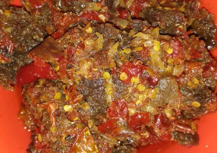 Daging goreng balado