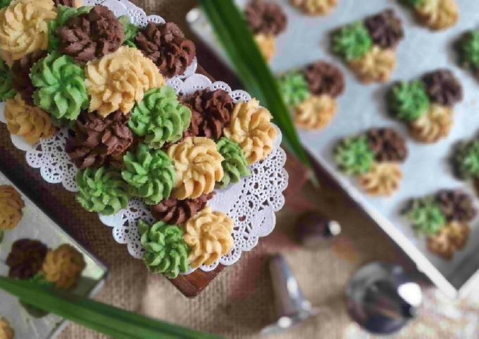 Kue Semprit Dahlia Istimewa | Puguh Kristanto Kitchen